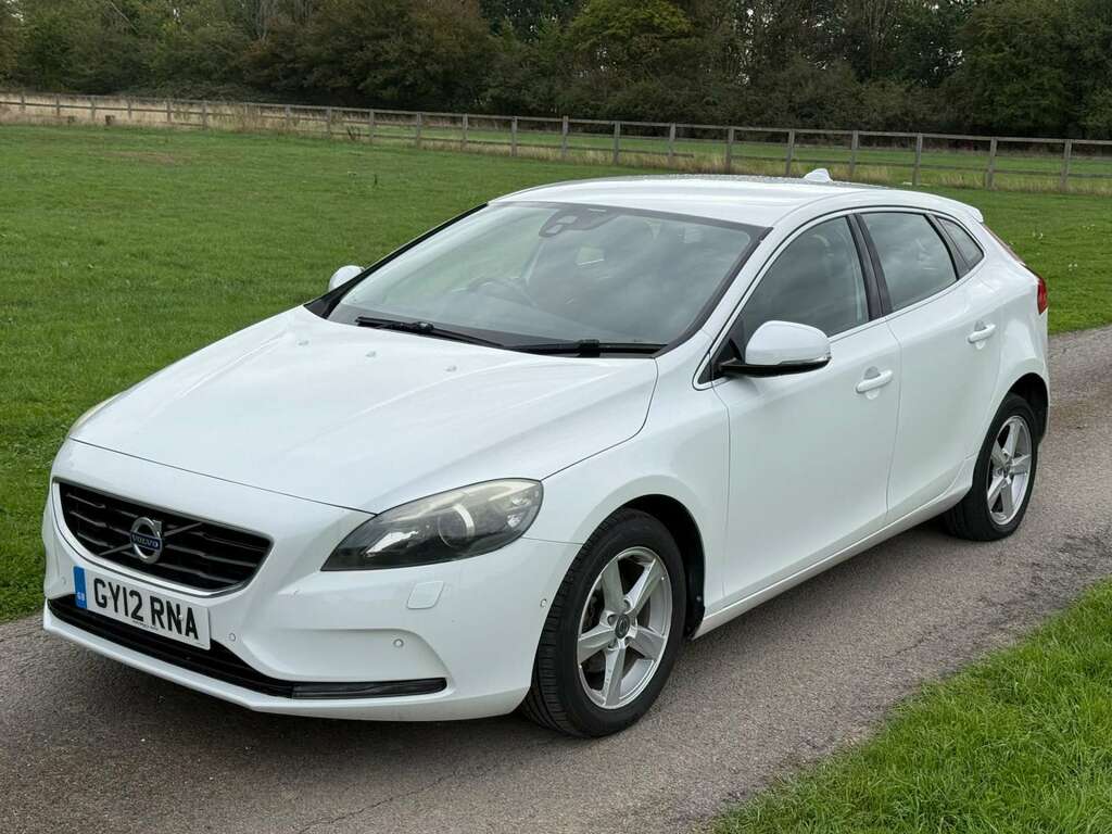 Volvo V40 1.6 V40 Se Nav D2 White #5