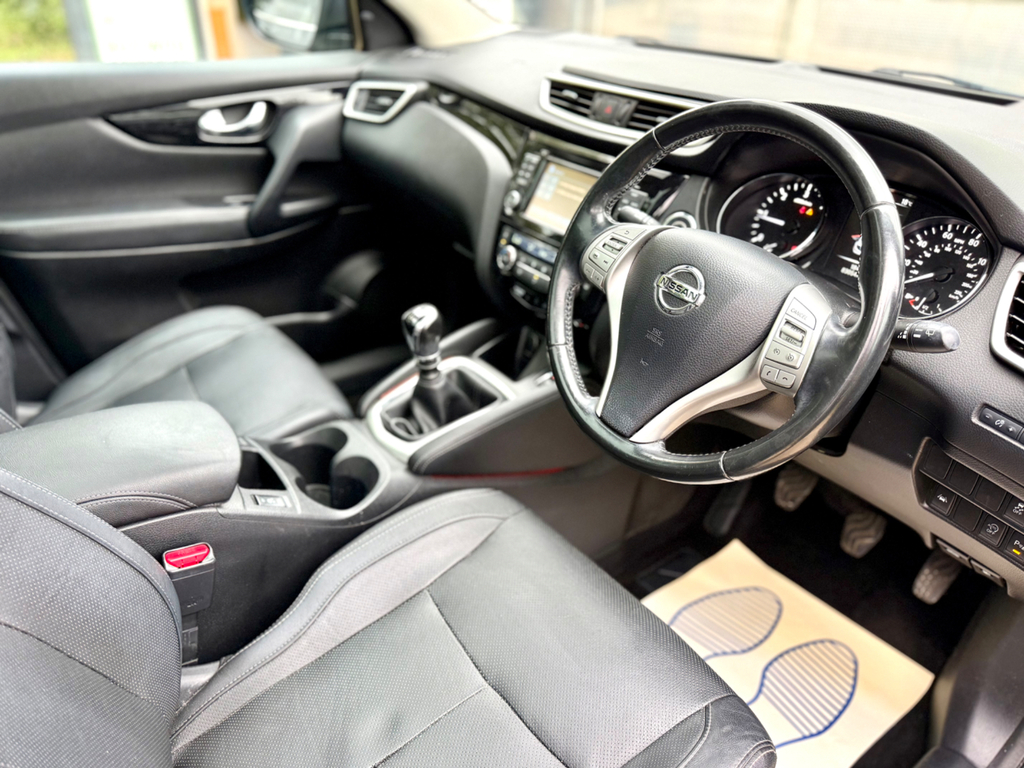 Nissan Qashqai 1.6 Dci Tekna Suv 2Wd Euro 5 S  #3