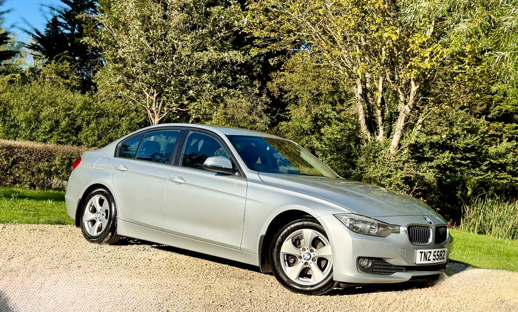 BMW 3 Series 3.0 325D Sport Plus Edition Coupe White #1