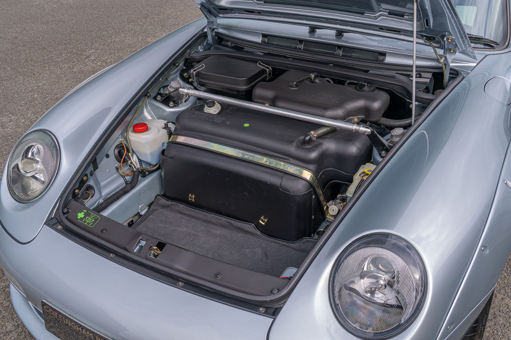 Porsche 911 993 Carrera 2 Coupe Blue #58