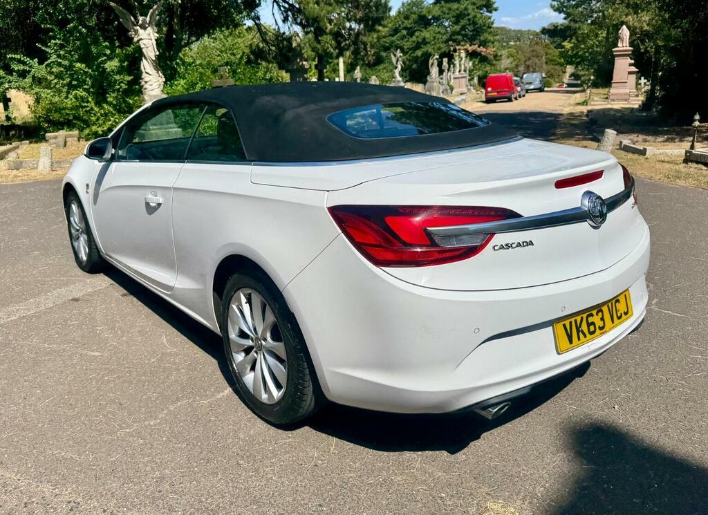 Vauxhall Cascada Convertible 2.0 Cdti Elite Euro 5 Ss 2013 White #3