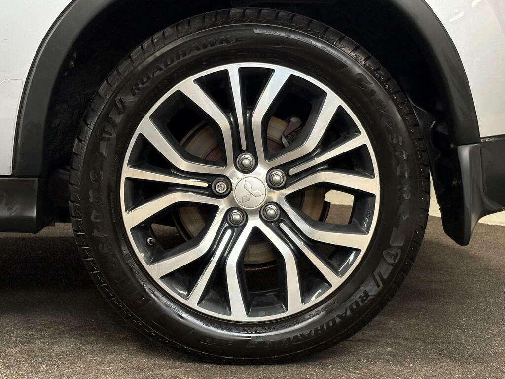 Mitsubishi ASX 1.6 Di-d Zc-m 112 Bhp Grey #27