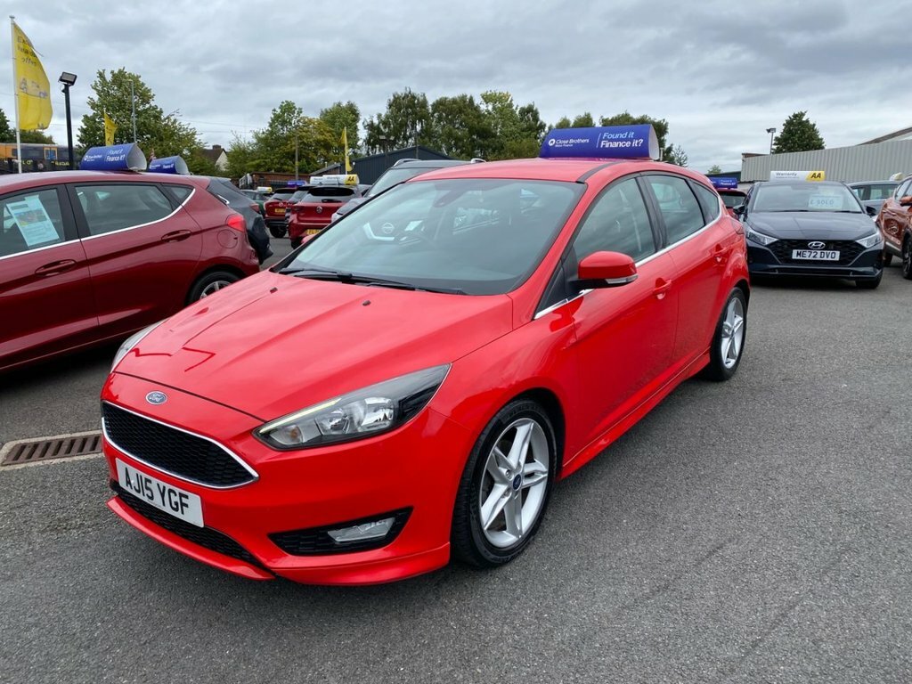 Ford Focus 1.5L Zetec S Red #3
