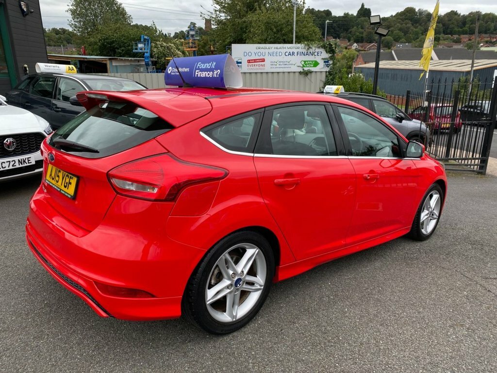 Ford Focus 1.5L Zetec S Red #6