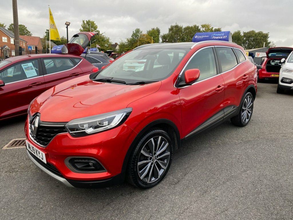 Renault Kadjar 1.3L S Edition Red #3