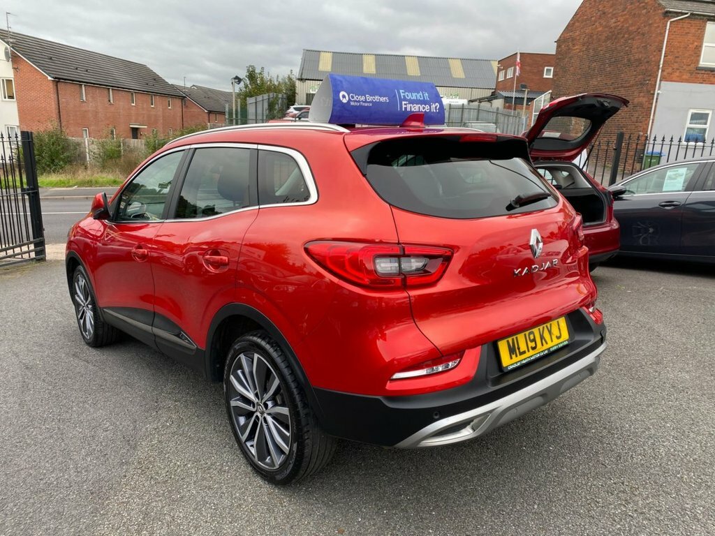 Renault Kadjar 1.3L S Edition Red #4