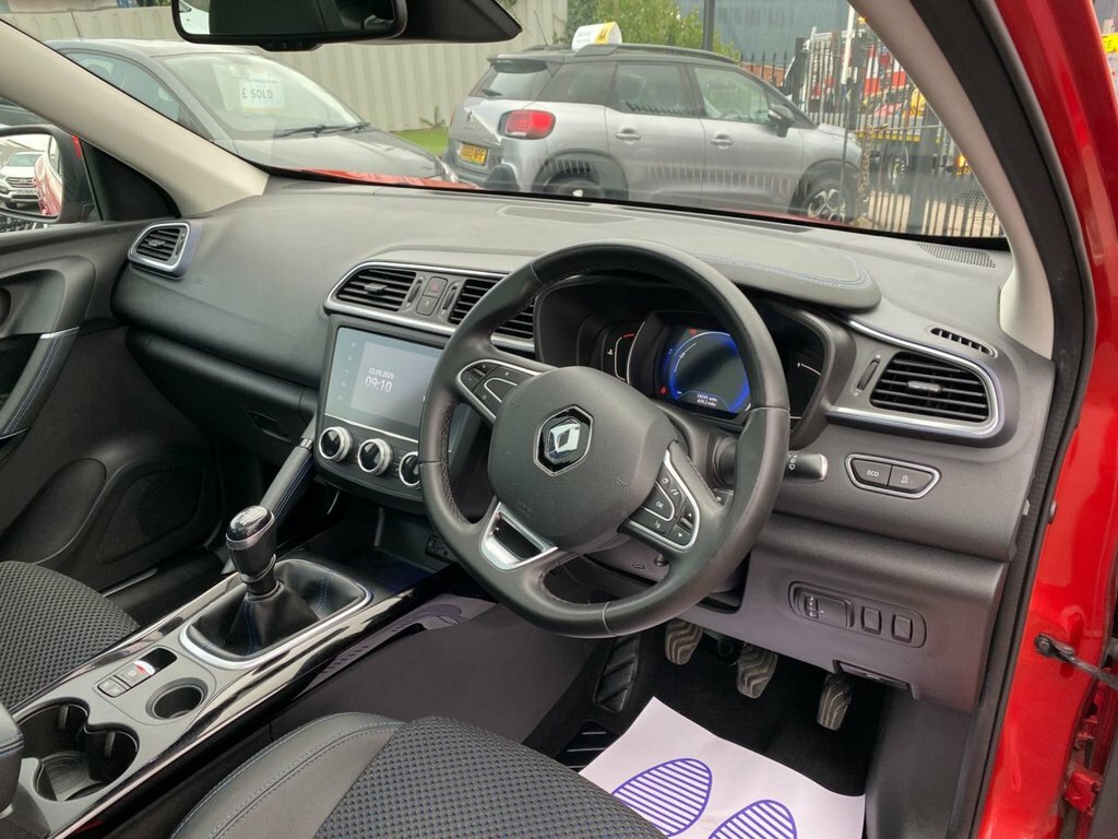 Renault Kadjar 1.3 L Gt Line Tce Red #8