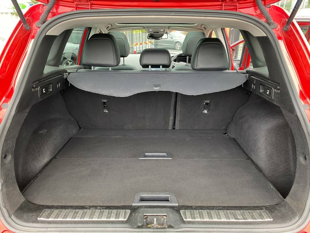Renault Kadjar 1.3 L Gt Line Tce Red #14