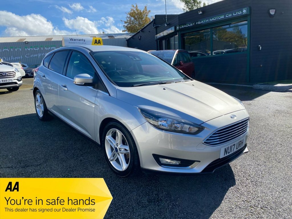 Ford Focus 1.5L Titanium Silver