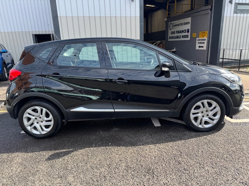 Renault Captur 1.5Dci Energy 8V Black #2