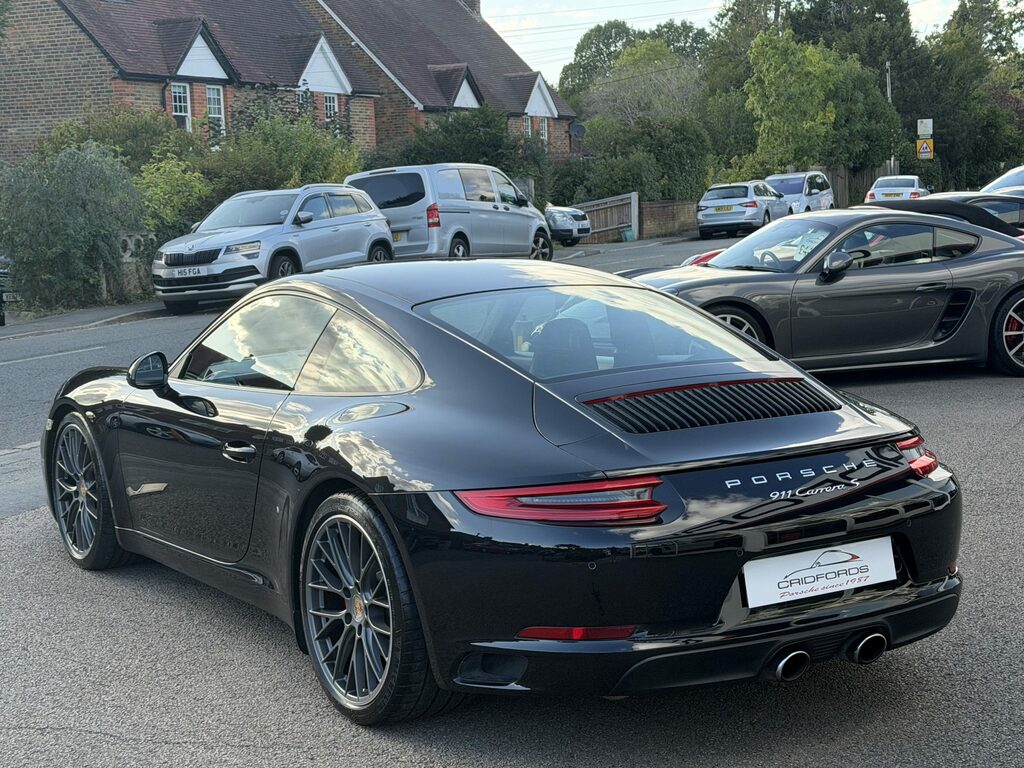 Porsche 911 3.0L Carrera S Pdk 420 Bhp Black #18