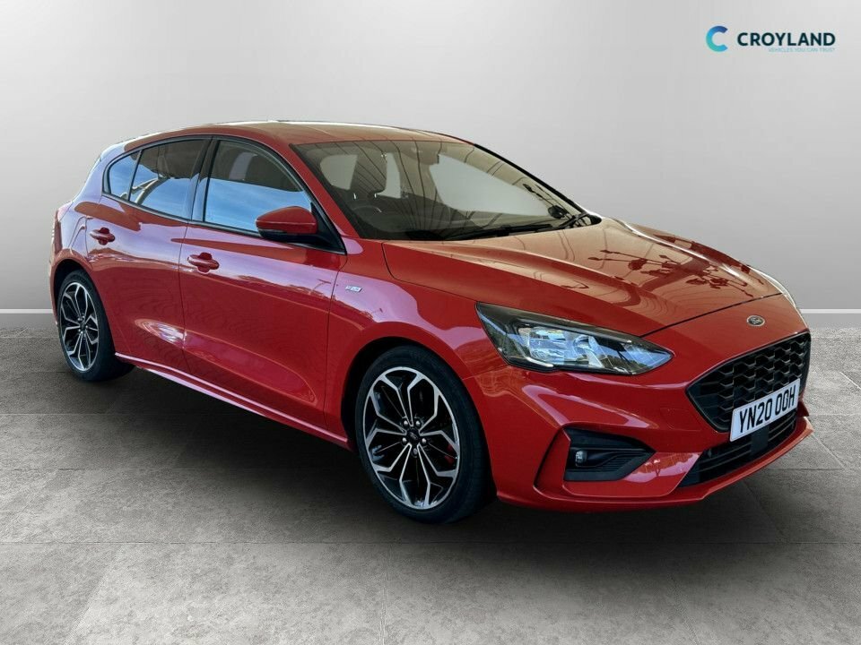 Ford Focus 2L St-line X Red