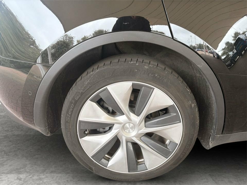 Tesla Model Y Suv Rwd 346 Ps White #4