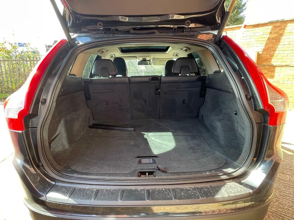 Volvo XC60 2.4 D5 R-design Awd 212 Bhp Black #14