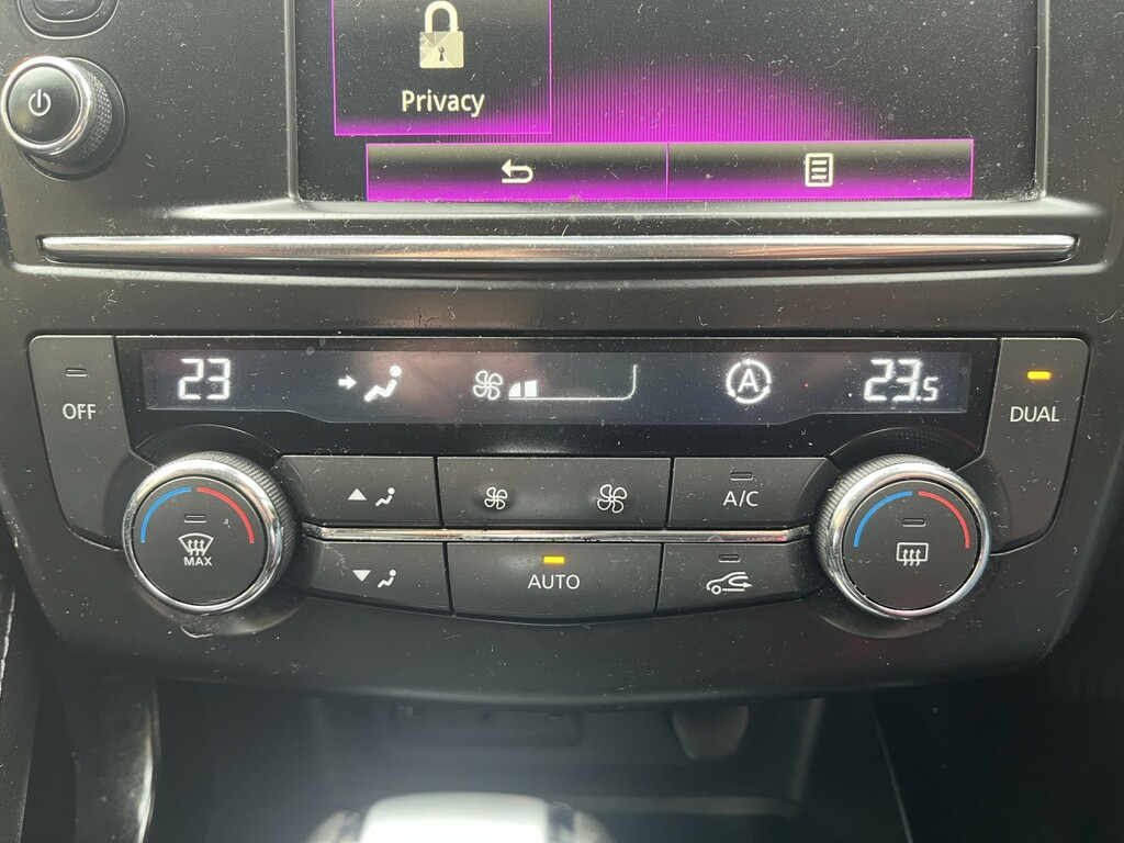 Renault Kadjar 1.5 Signature Nav Dci Red #18
