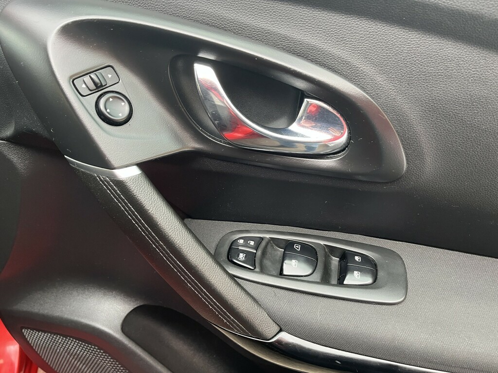 Renault Kadjar 1.5 Signature Nav Dci Red #27