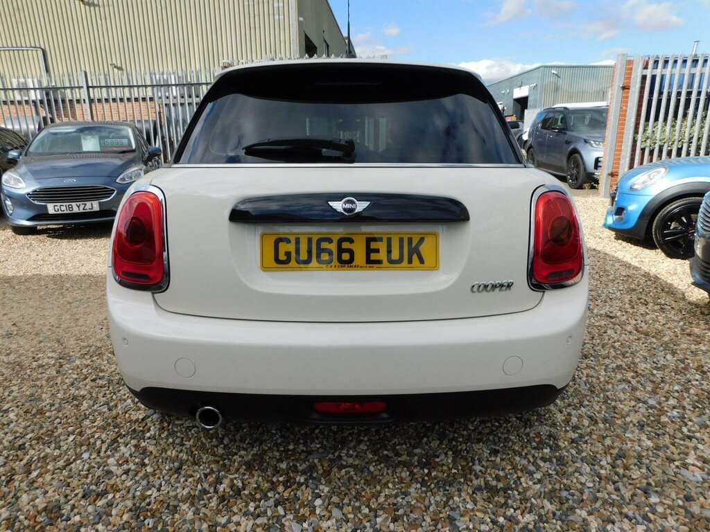 Mini Hatch S 2.0D Chili Pack Media XL 17In Alloys Black #4