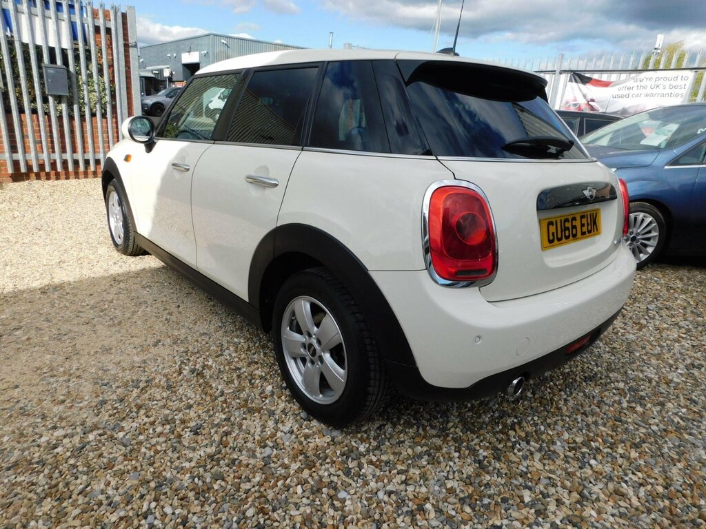 Mini Hatch S 2.0D Chili Pack Media XL 17In Alloys Black #5