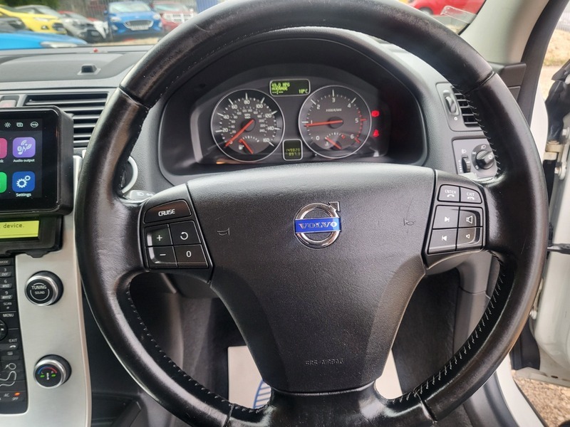 Volvo C30 D2 Se Lux White #4