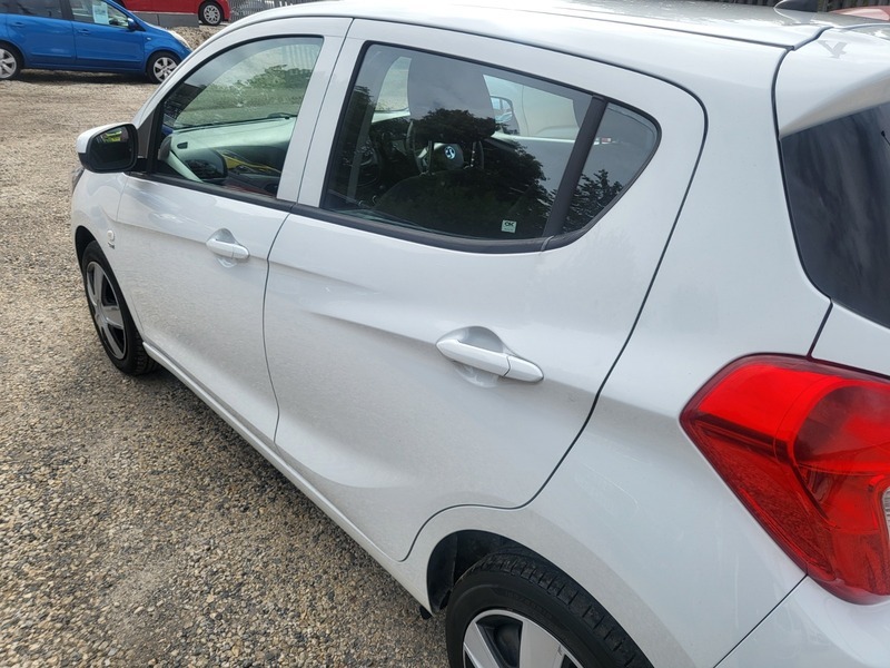 Vauxhall Viva 1.0I Se Euro 6 Green #21