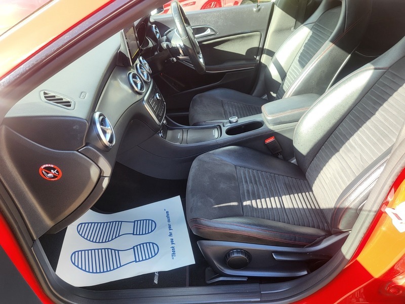 Mercedes-Benz CLA Class Cla220 Cdi Orangeart Black #22