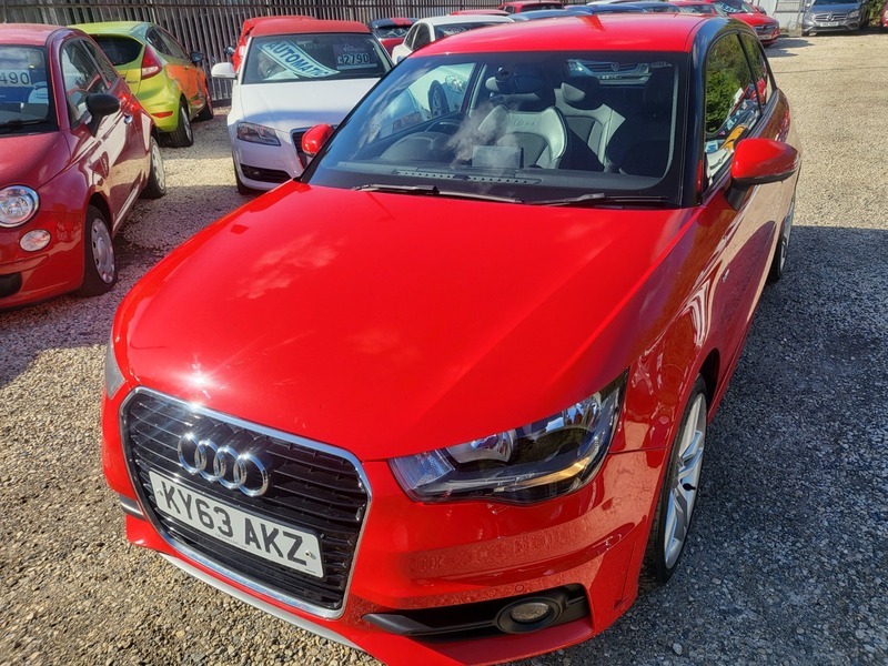 Audi A1 Tdi S Line Red #5
