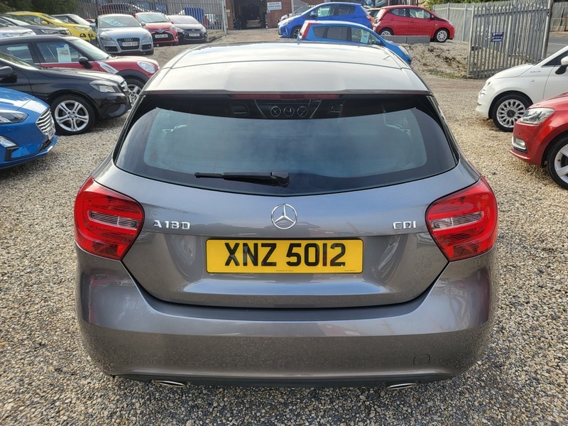 Mercedes-Benz A Class A180 Blueefficiency Amg Sport Cdi Blue #17