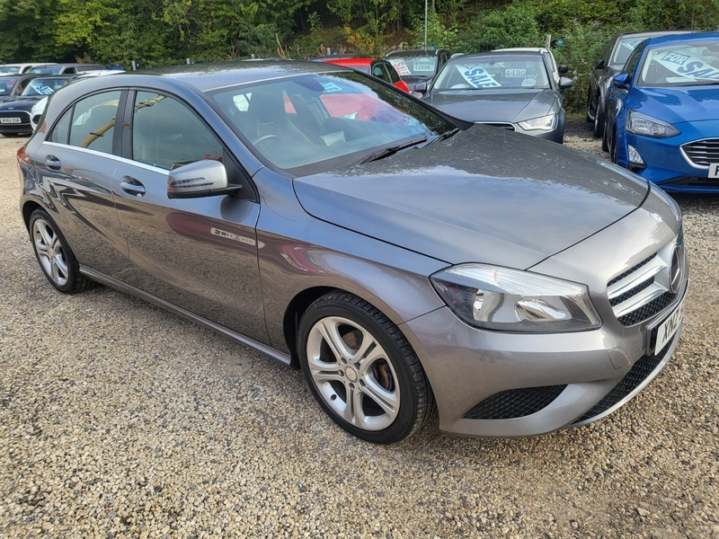 Mercedes-Benz A Class A180 Blueefficiency Amg Sport Cdi Blue #9