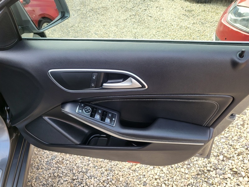 Mercedes-Benz A Class A180 Blueefficiency Amg Sport Cdi Blue #12