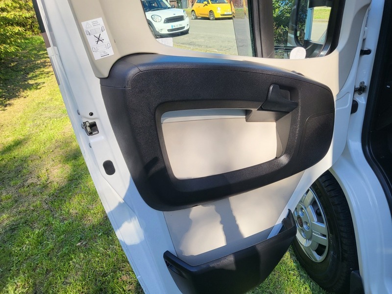 Fiat Ducato 33 B B C White #29