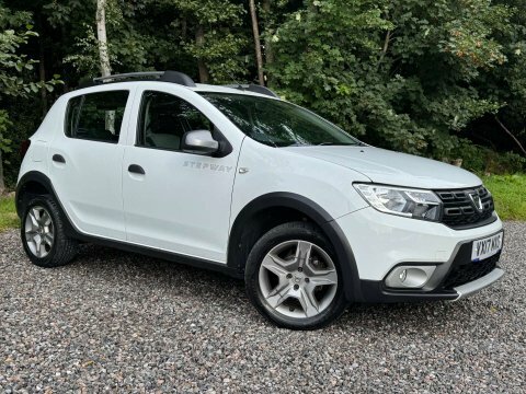 Dacia Sandero Stepway Laureate Dci White