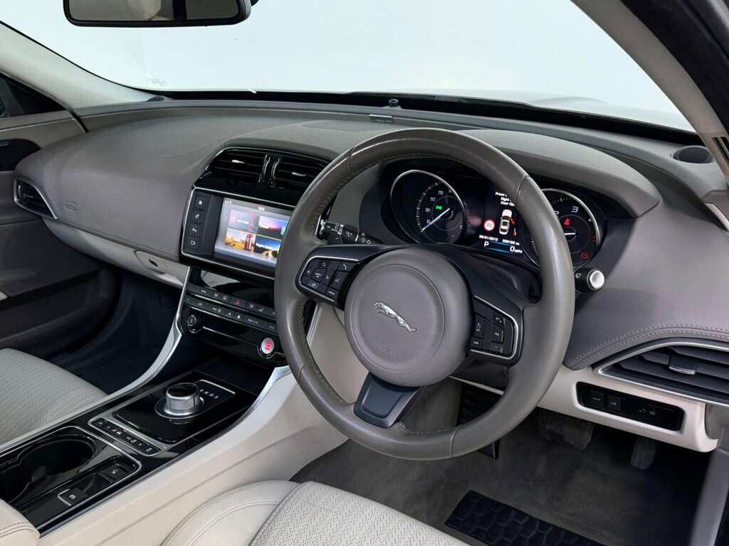 Jaguar XE 2.0D Prestige Euro 6 Ss Blue #35