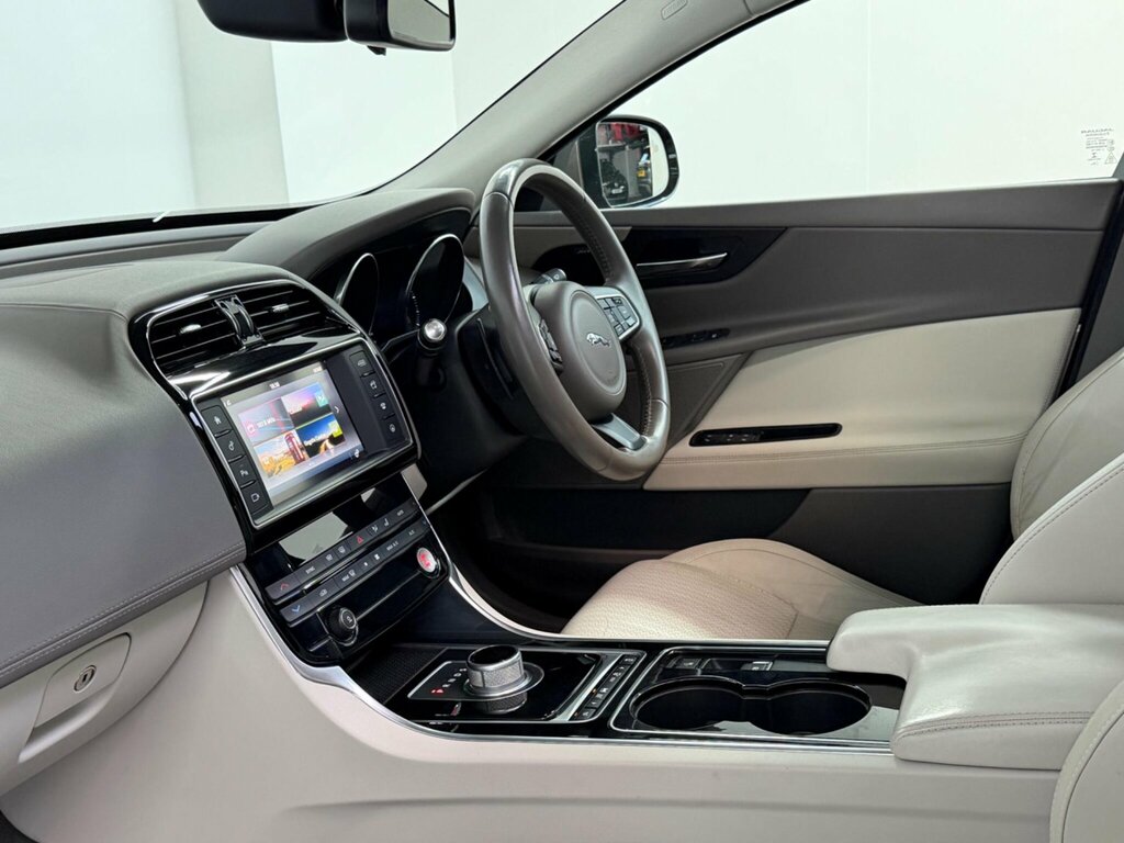 Jaguar XE 2.0D Prestige Euro 6 Ss Blue #12