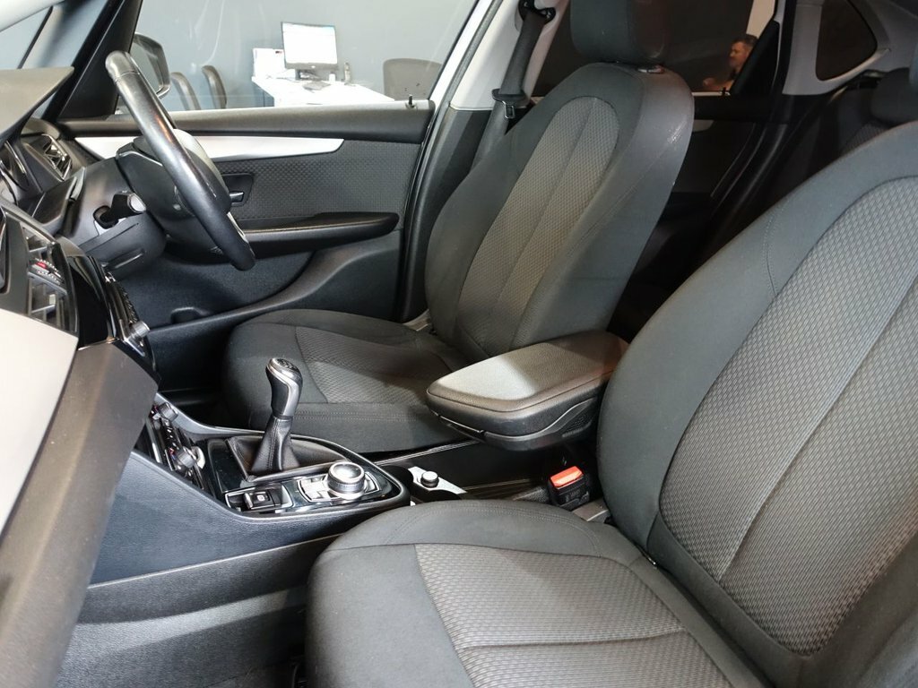 BMW 2 Series Active Tourer 225Xe Sport  #10