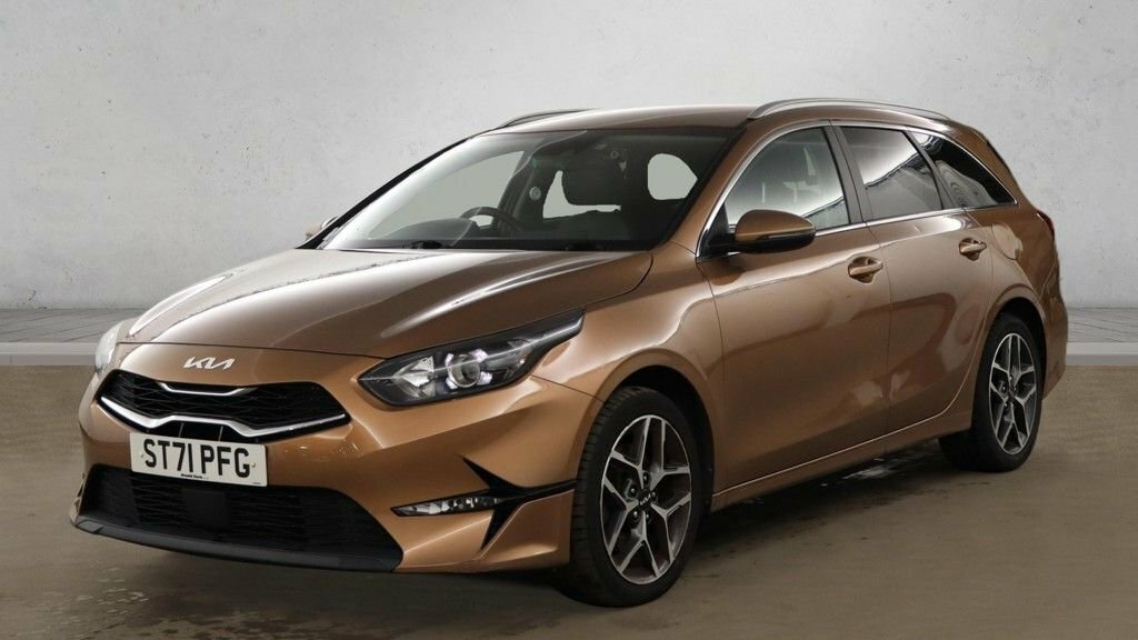 Kia Ceed 1.5L 3 Brown #4