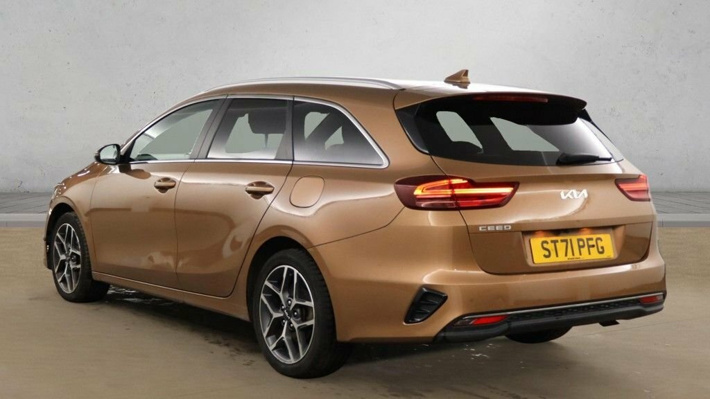 Kia Ceed 1.5L 3 Brown #5