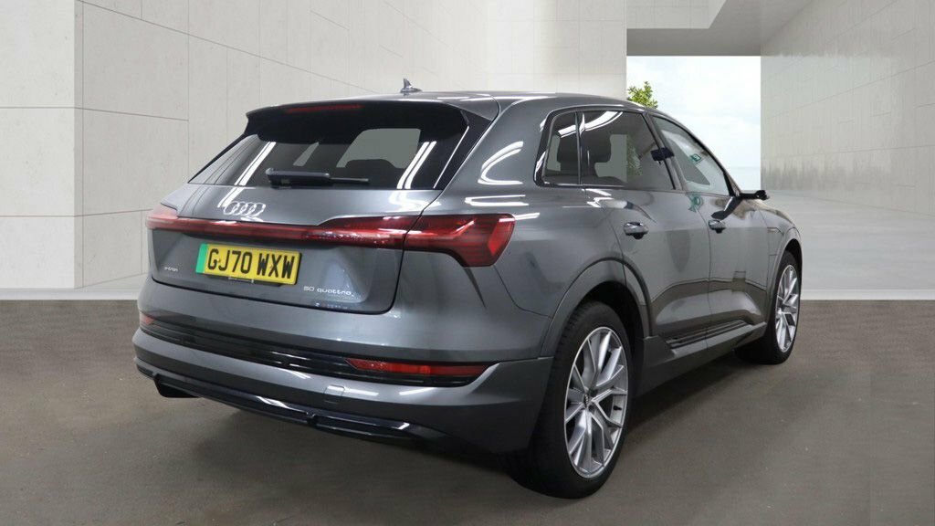 Audi E-tron E-tron Launch Edition 50 Quattro Grey #6