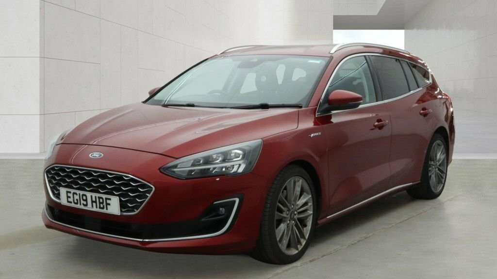 Ford Focus 1.5L Vignale Red #4