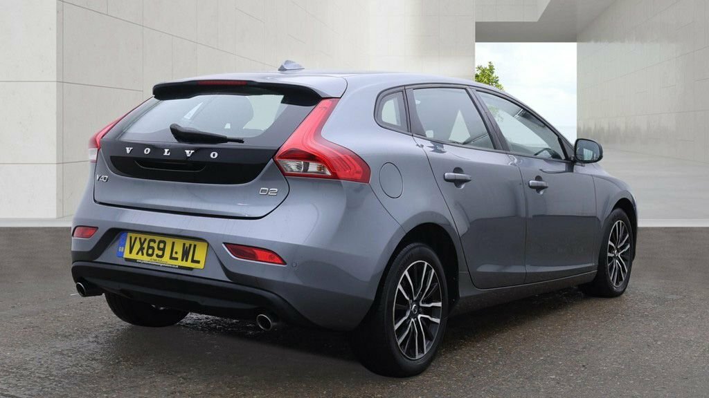 Volvo V40 2L Momentum Edition Grey #6