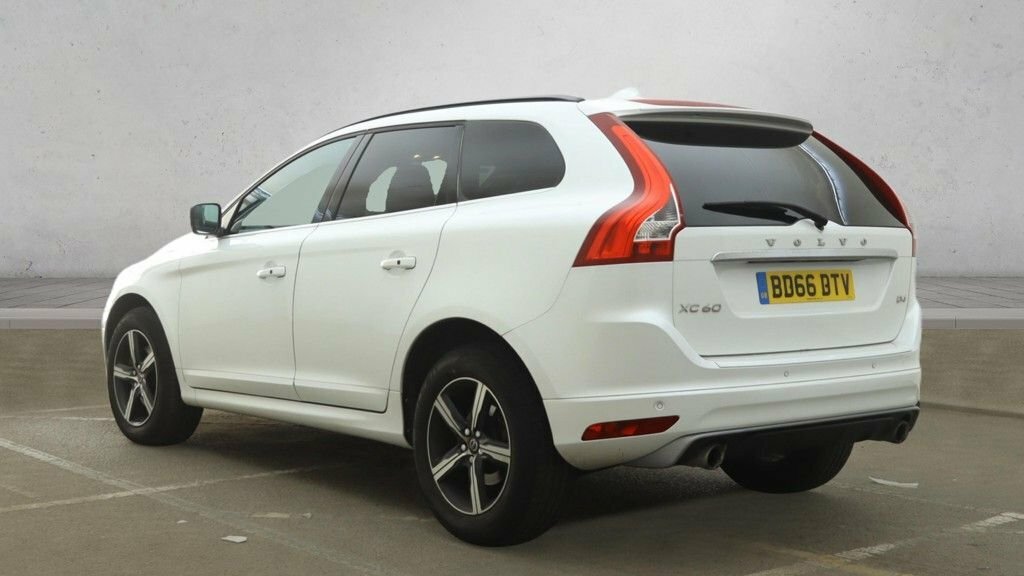 Volvo XC60 2L R-design Nav White #5