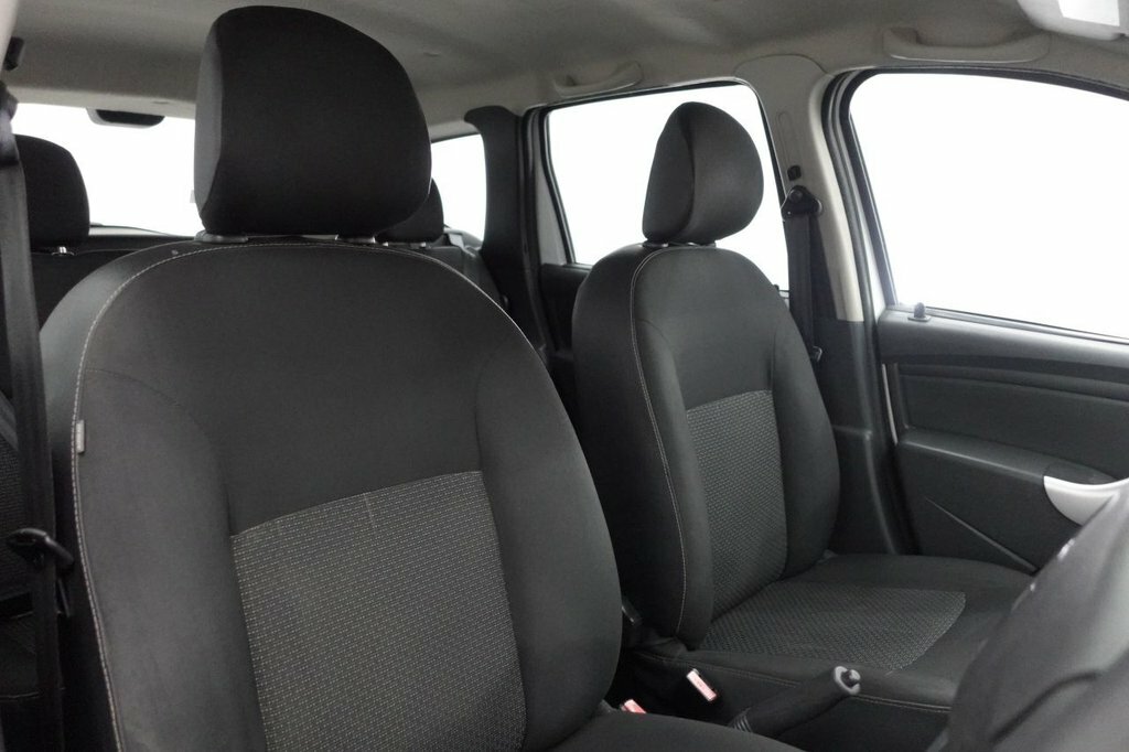 Dacia Duster 1.5L Ambiance White #3