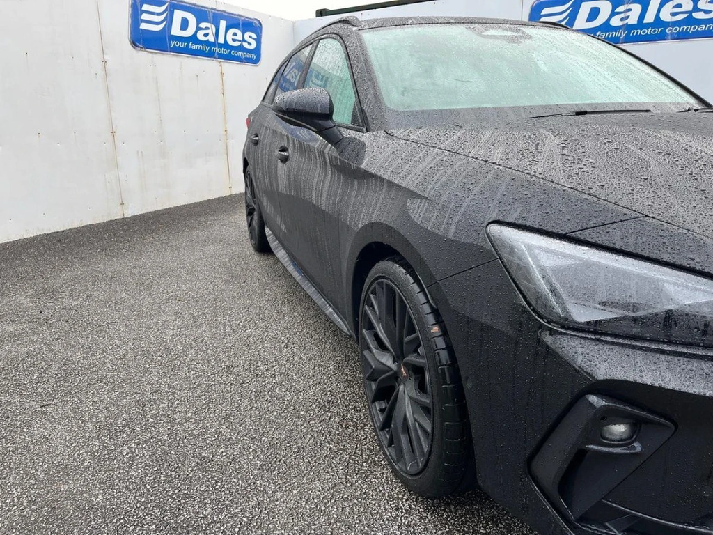 Seat Leon Leon 1.5 Ehybrid 204 Shadow Edition Dsg Estate Black #6