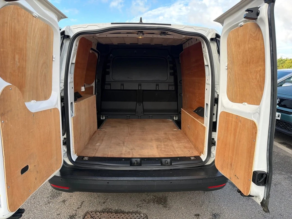 Volkswagen Caddy 2.0 Tdi 102Ps Commerce 21 407 Miles White #19