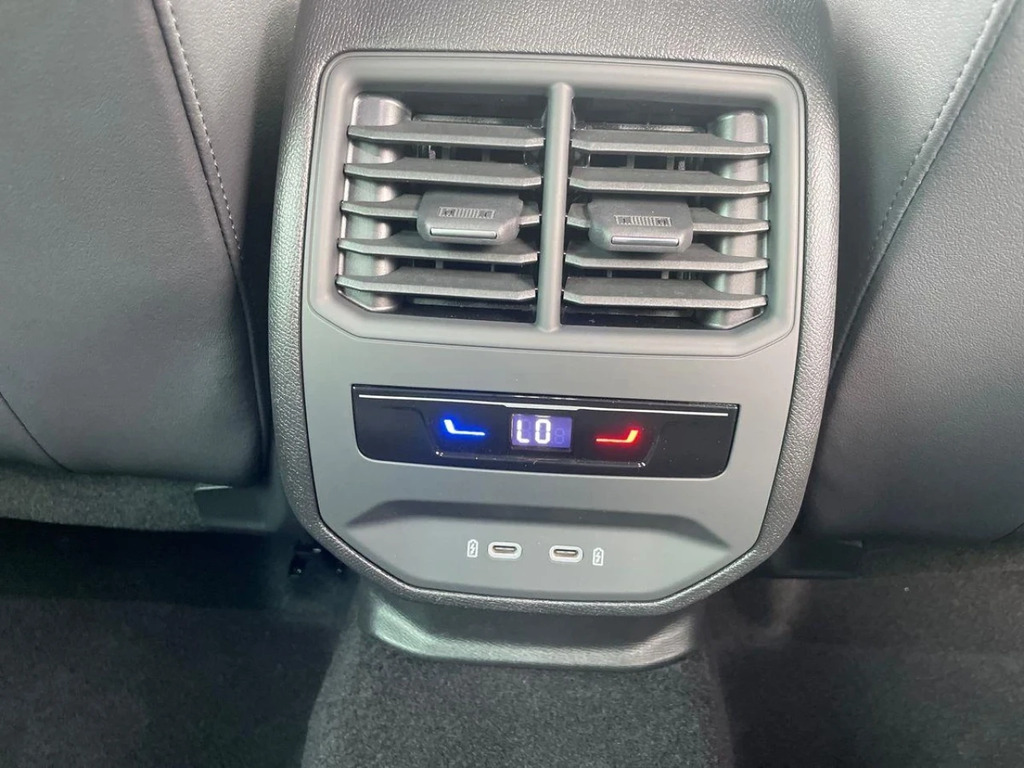 Seat Leon 1.4 Ehybrid 13Kwh Fr Sport Hatchback Pl Grey #21