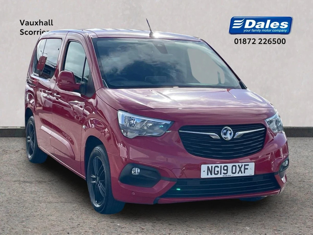 Vauxhall Combo Life Combo Life 1.2 Turbo Energy Estate Red
