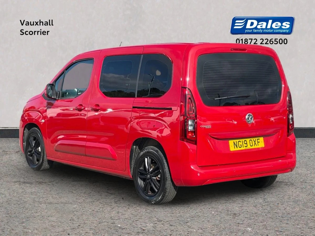Vauxhall Combo Life Combo Life 1.2 Turbo Energy Estate Red #2
