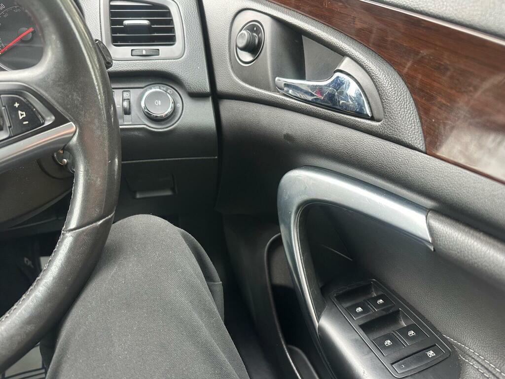 Vauxhall Insignia Insignia Sri 130 Cdti Red #15