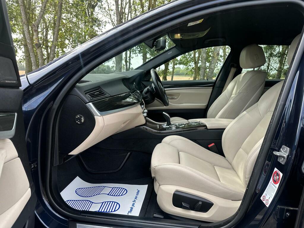BMW 5 Series Estate 2.0 Grey #10