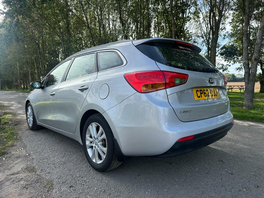 Kia Ceed 1.6 Crdi Ecodynamics 2 Sportswagon Euro 5 Ss Silver #5