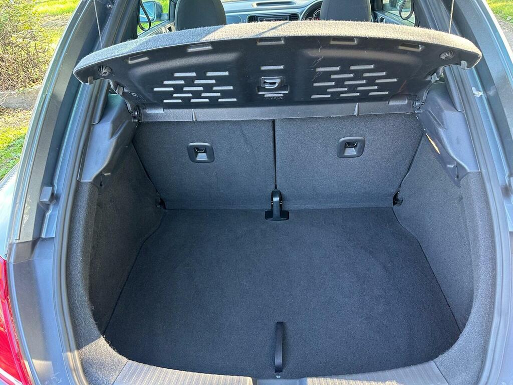 Volkswagen Beetle Hatchback 2.0 Tsi Turbo Silver Blue #19